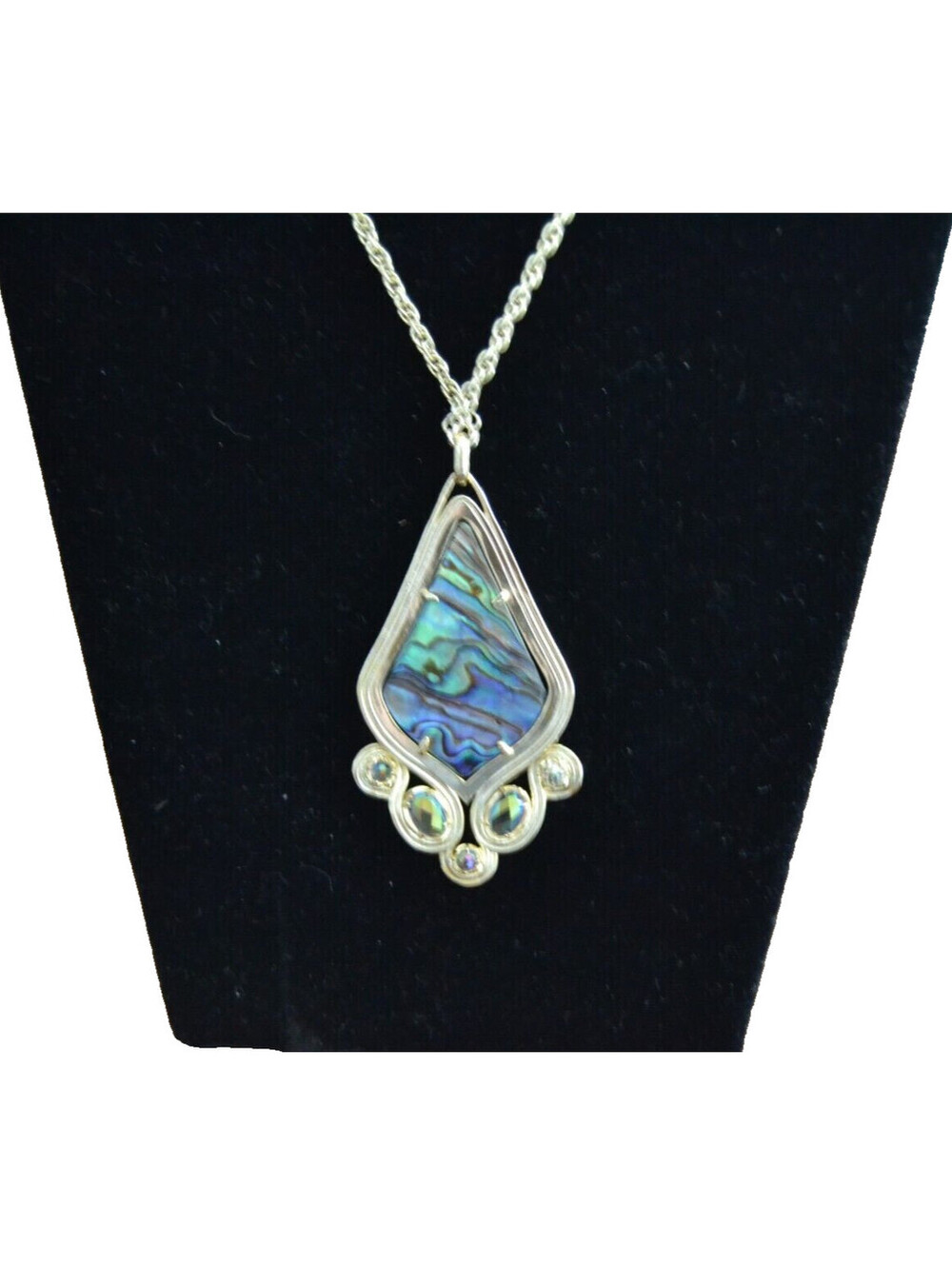 Kendra Scott Kyocera Opal Crystal Pendant Necklace Silver Tone 32" Statement